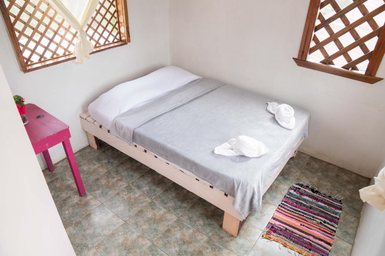 Hotel Puerto Viejo - Estd 1939 Puerto Viejo de Talamanca Extérieur photo